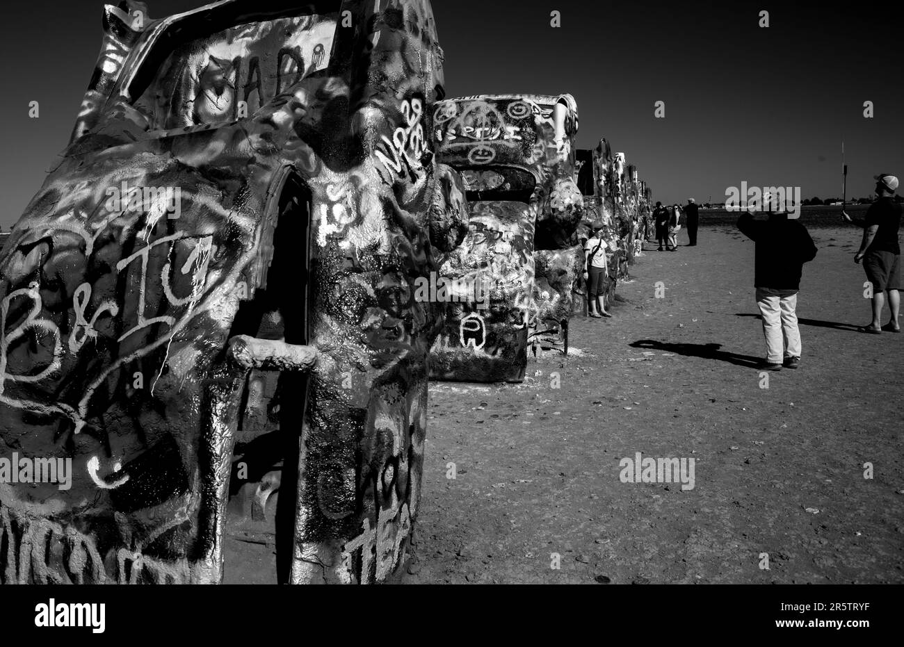 Installation d'œuvres d'art Cadillac Ranch. Amarillo, Texas, États-Unis Banque D'Images