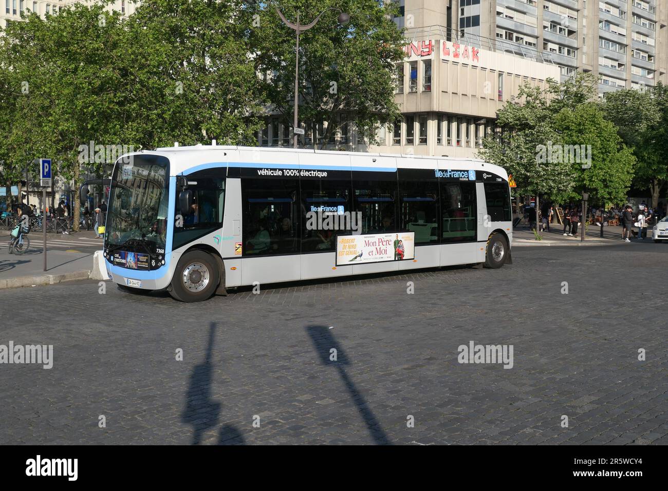 Paris, Elektrobus Alstom Aptis // Paris, Electric bus Alstom Aptis Banque D'Images