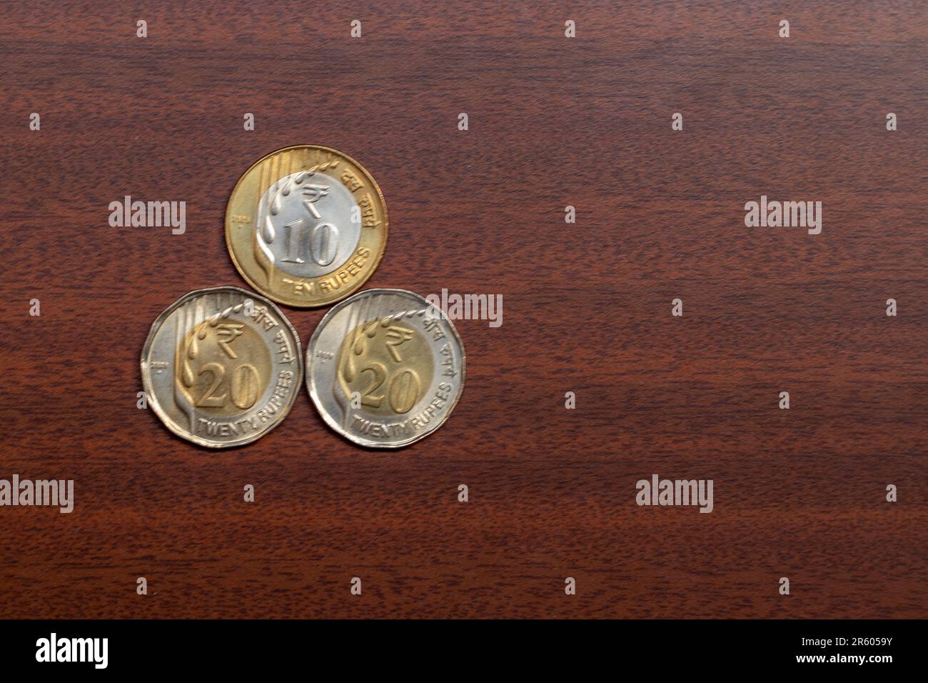 50 roupies de pièces en monnaie indienne Banque D'Images