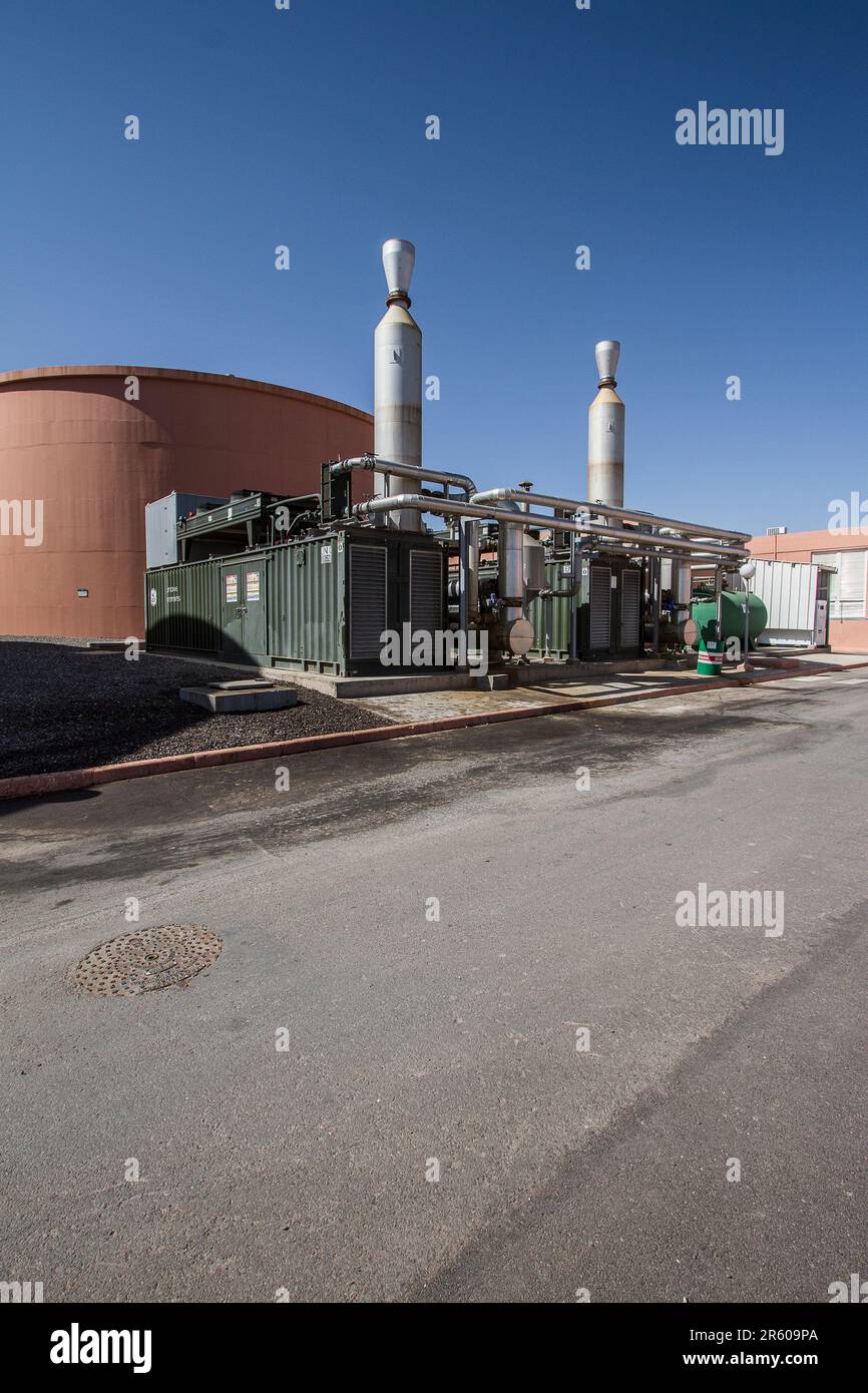 À l'intérieur de l'usine de traitement des eaux usées de Waterleau : les installations techniques de Marrakech Banque D'Images