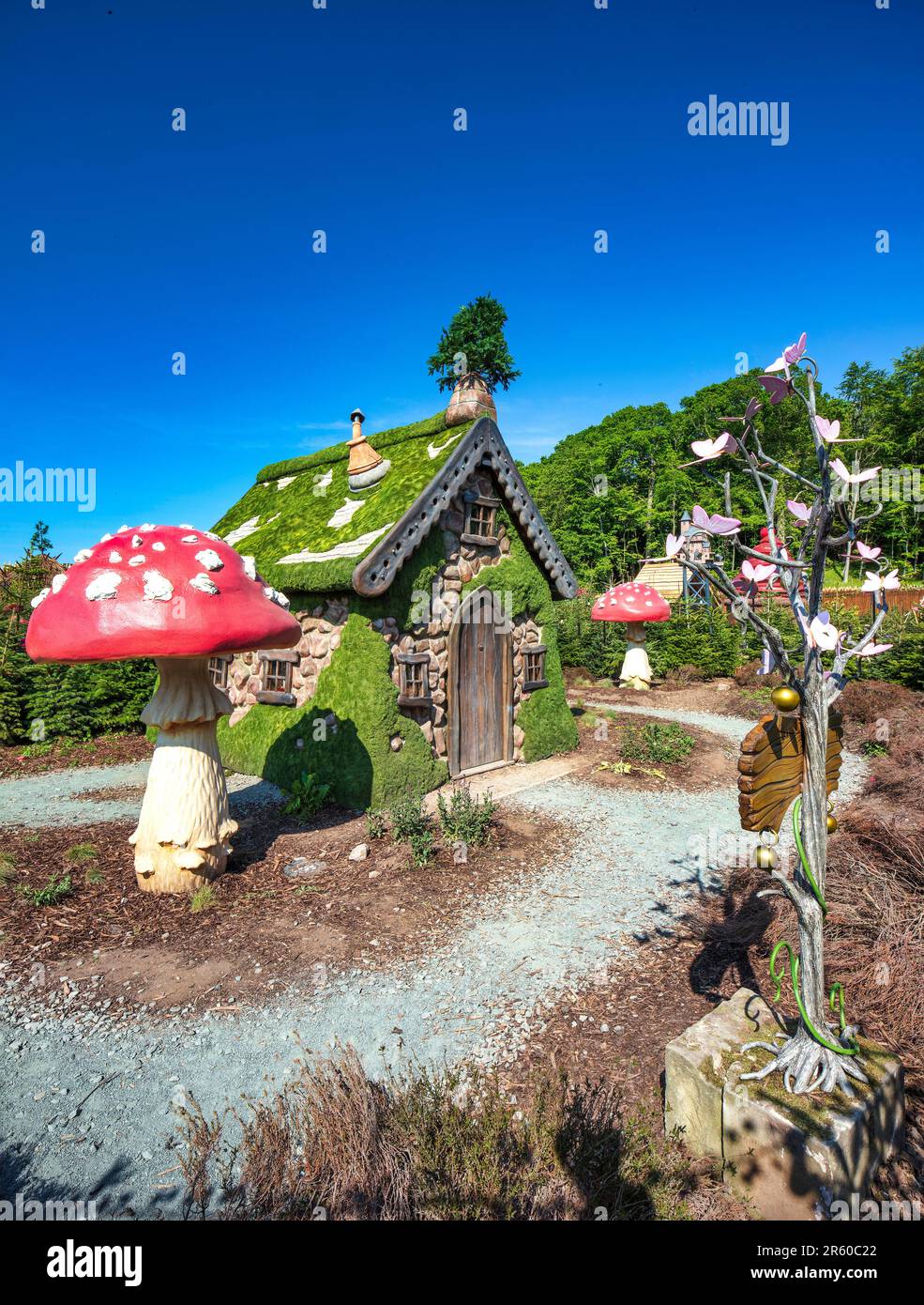 Vue de jour sur le village de jeux de Lillidorei au jardin d'Alnwick à Alnwick, Northumberland Banque D'Images