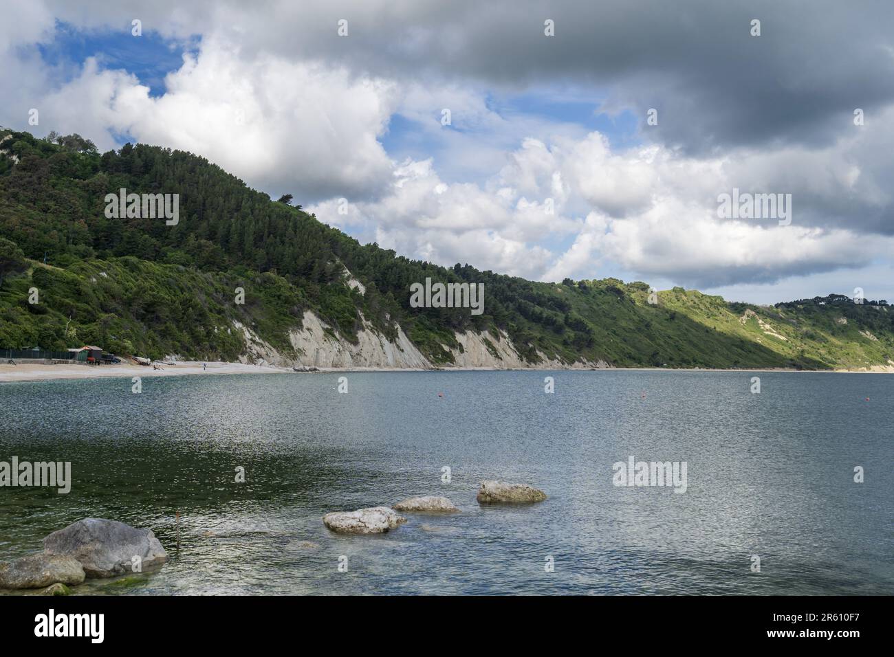 Parc national de Monte Conero, vue de Portonovo, Ancona, Marche, Italie, Europe Banque D'Images