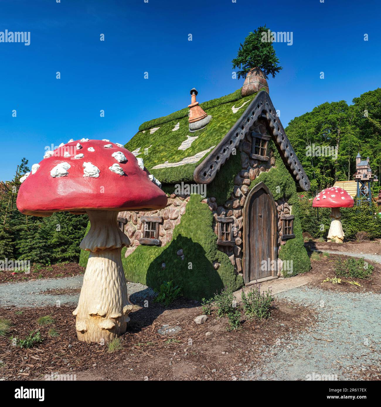 Vue de jour sur le village de jeux de Lillidorei au jardin d'Alnwick à Alnwick, Northumberland Banque D'Images