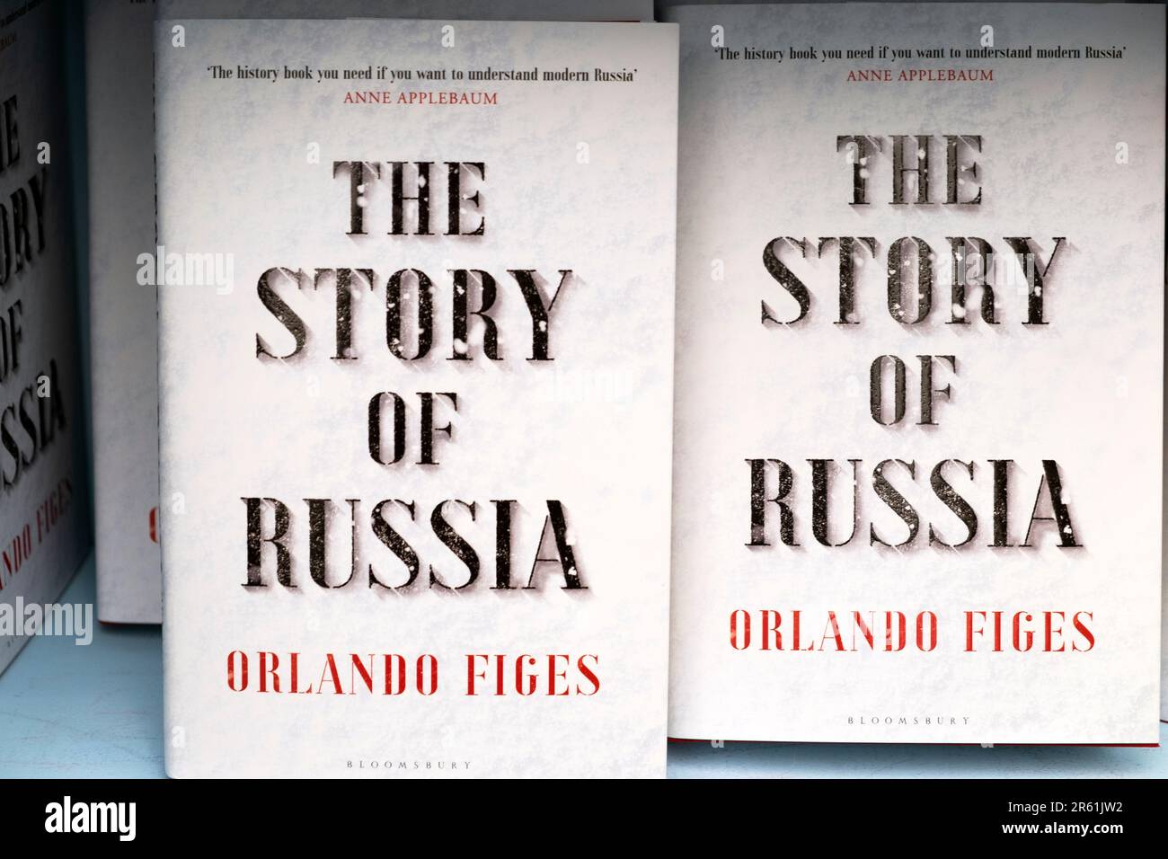 L'auteur britannique Orlando Figes livre couverture "The Story of Russia" livres sur étagère dans la librairie au Hay Festival 2023 Hay on Wye Wales UK KATHY DEWITT Banque D'Images