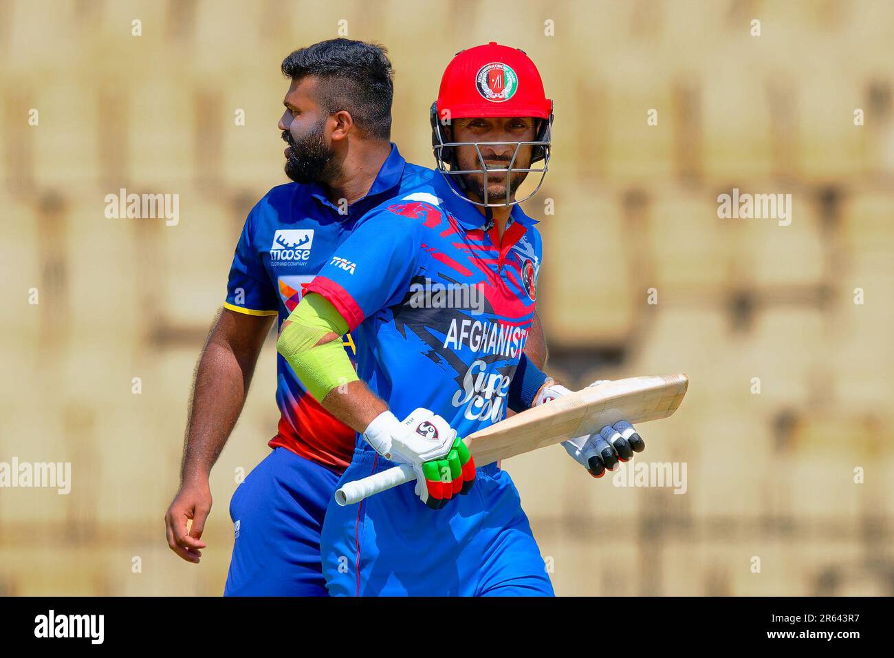 Hambantota, Sri Lanka. 07th juin 2023. Rahmat Shah d'Afghanistan court entre les bickets lors du match de cricket de l'ODI 3rd entre le Sri Lanka et l'Afghanistan au stade international de cricket Mahinda Rajapaksa à Hambantota le 07th juin 2023. Viraj Kothalwala/Alamy Live News Banque D'Images