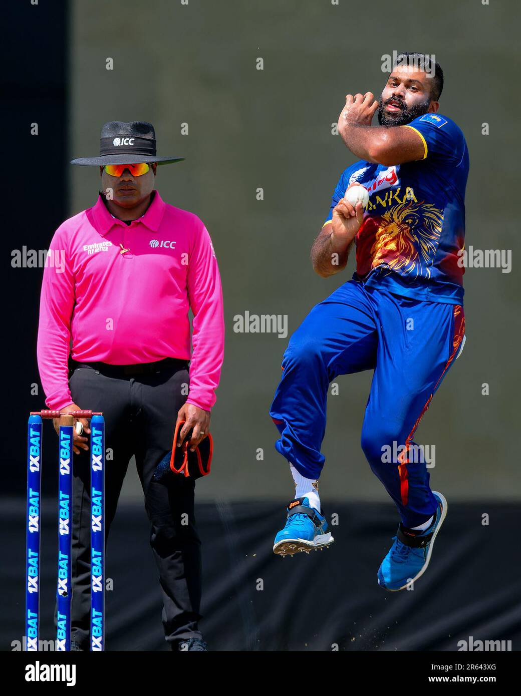 Hambantota, Sri Lanka. 07th juin 2023. Le Sri Lanka Lahiru Kumara bols lors du match de cricket de l'ODI 3rd entre le Sri Lanka et l'Afghanistan au Mahinda Rajapaksa International Cricket Stadium à Hambantota le 07th juin 2023. Viraj Kothalwala/Alamy Live News Banque D'Images