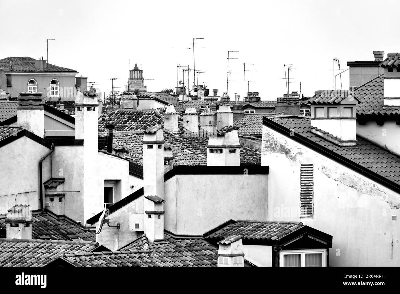 Vue sur les toits du centre historique de Trieste, Italie Banque D'Images