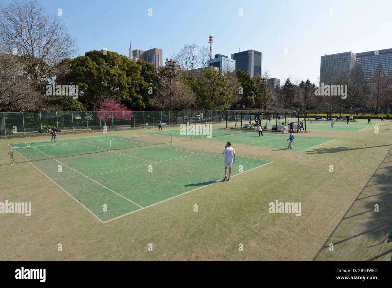 Courts de tennis dans le parc Hibiya Banque D'Images
