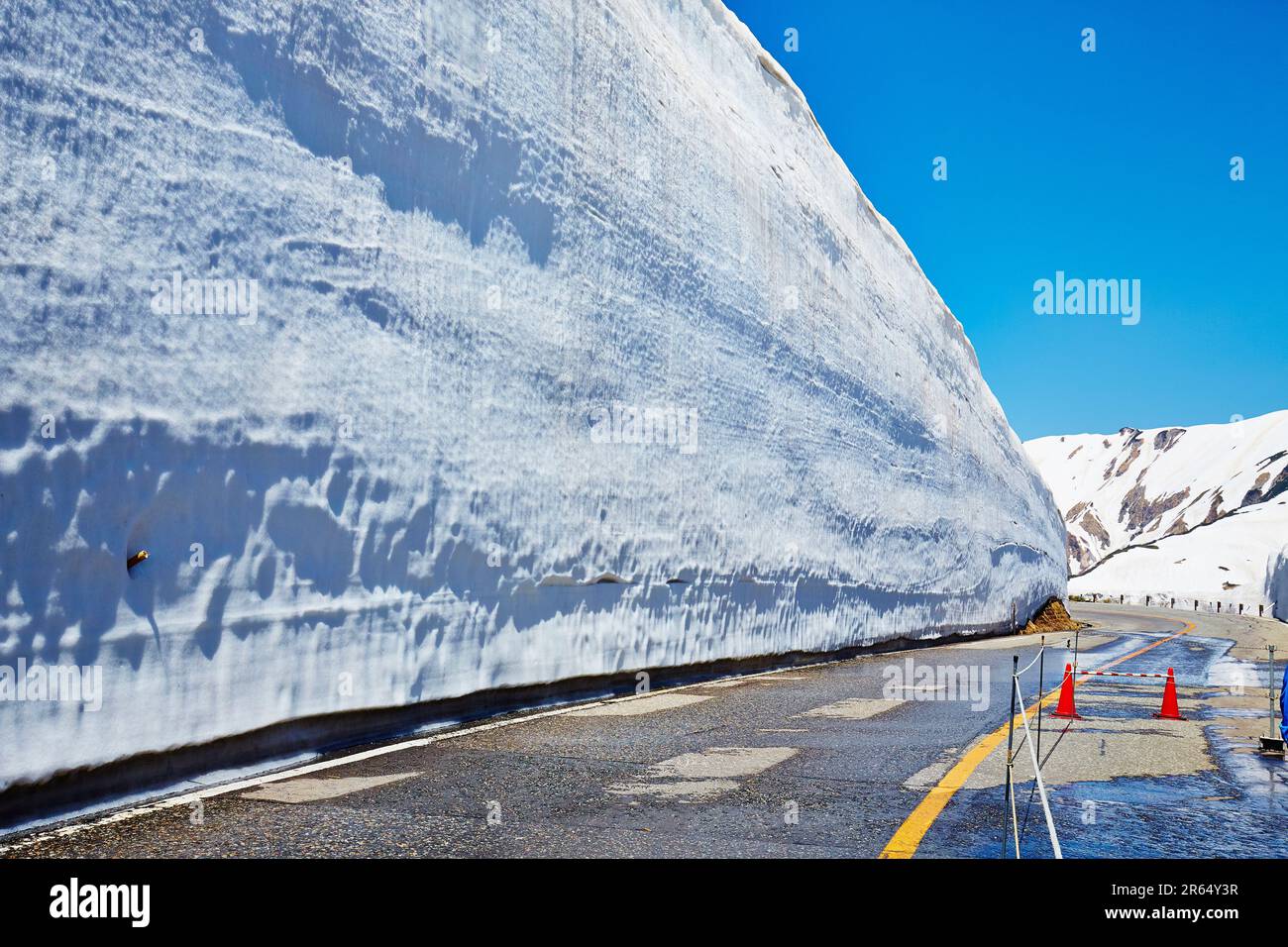 La Route alpine Tateyama Kurobe Banque D'Images