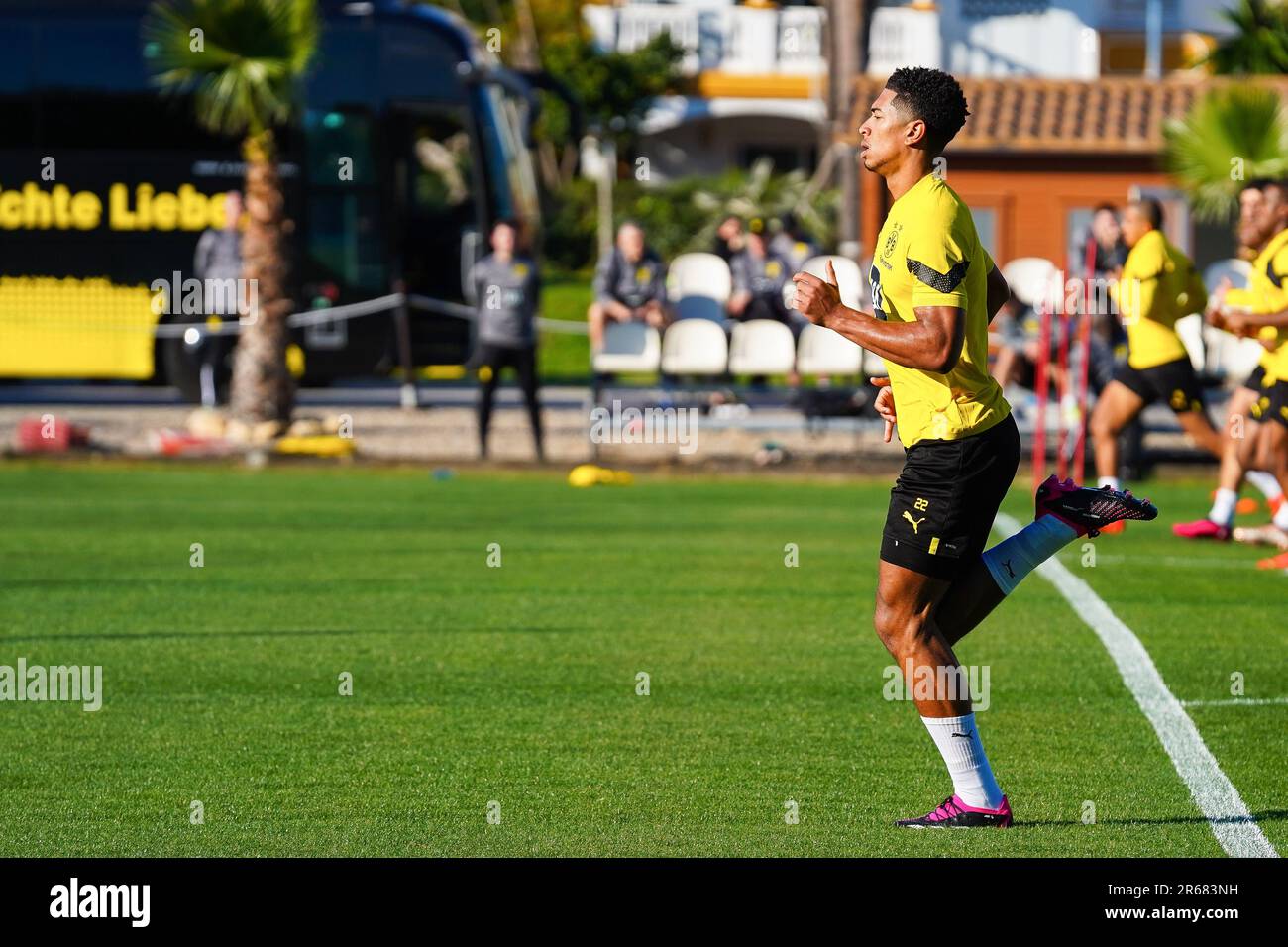 Marbella, Espagne. 07th janvier 2023. Jude Bellingham vu lors d'une session d'entraînement à Marbella. Le joueur de football anglais Jude Bellingham, quitte Borussia Dortmund pour signer le Real Madrid. Crédit : SOPA Images Limited/Alamy Live News Banque D'Images