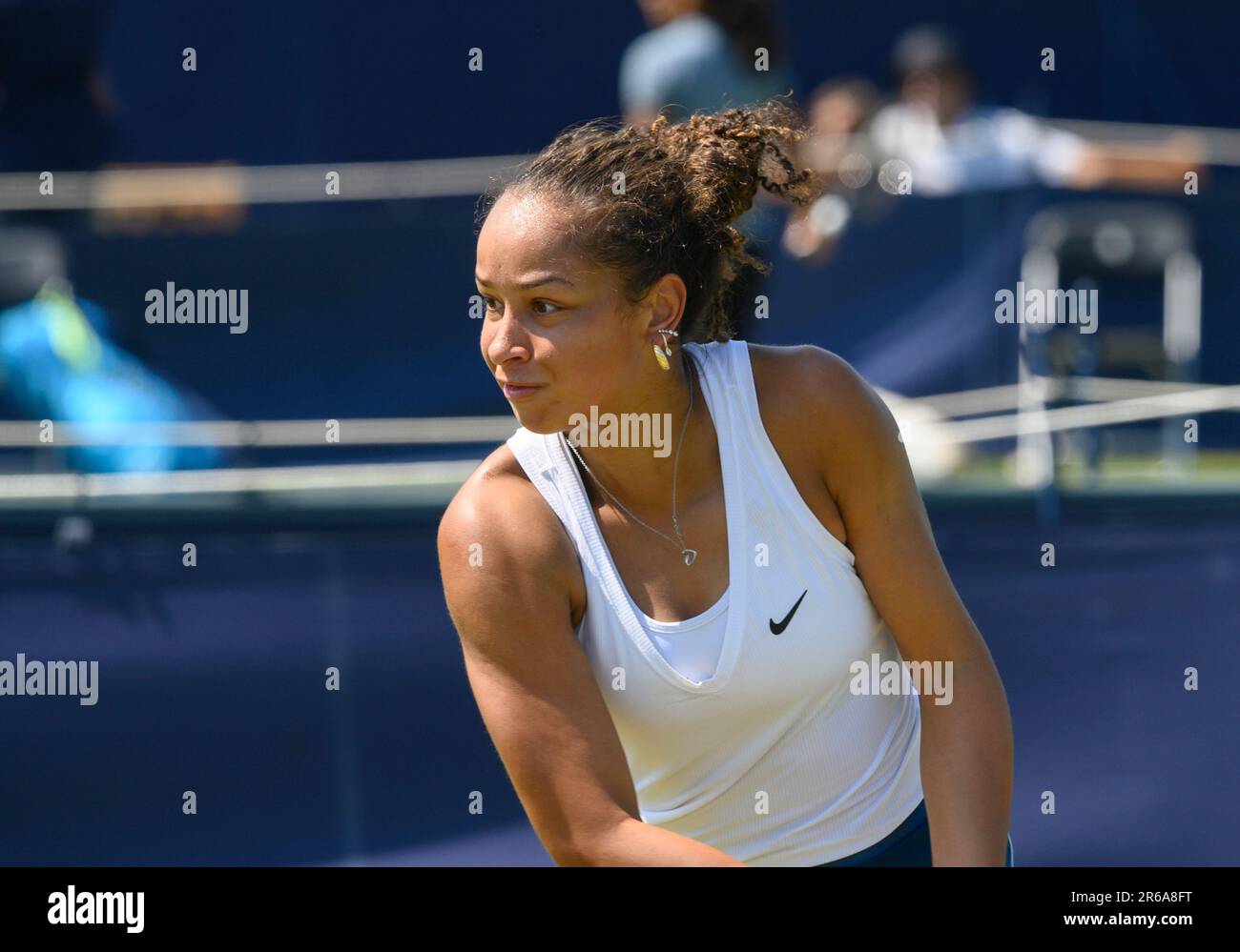 Sofia Johnson (GBR) jouant au premier tour de qualification du Trophée Surbiton, Londres, 4th juin 2023. Banque D'Images