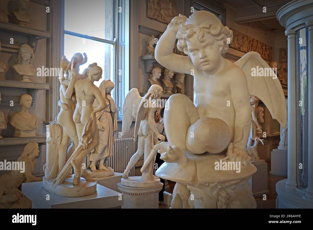 Sculpture Gallery - Collection de statues classiques grecques et romaines à la Walker Art Gallery, William Brown St, Liverpool, L3 8EL Banque D'Images