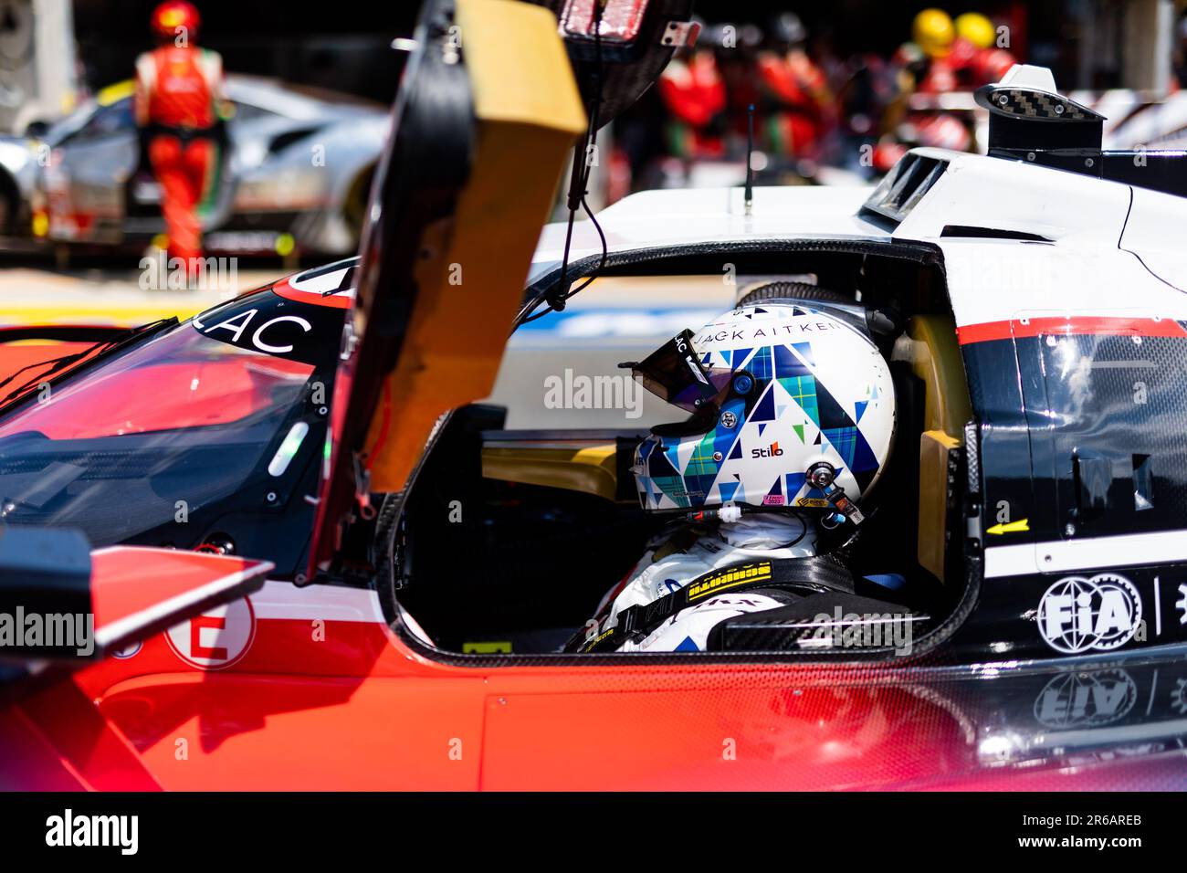 Le Mans, France. 07th juin 2023. AITKEN Jack (gbr), Portrait Express Racing, Cadillac V-Series.R, Portrait lors des essais libres et des sessions de qualification des 24 heures du Mans 2023 sur le circuit des 24 heures du Mans sur 7 juin 2023 au Mans, France - photo Joao Filipe/DPPI crédit: DPPI Media/Alay Live News Banque D'Images