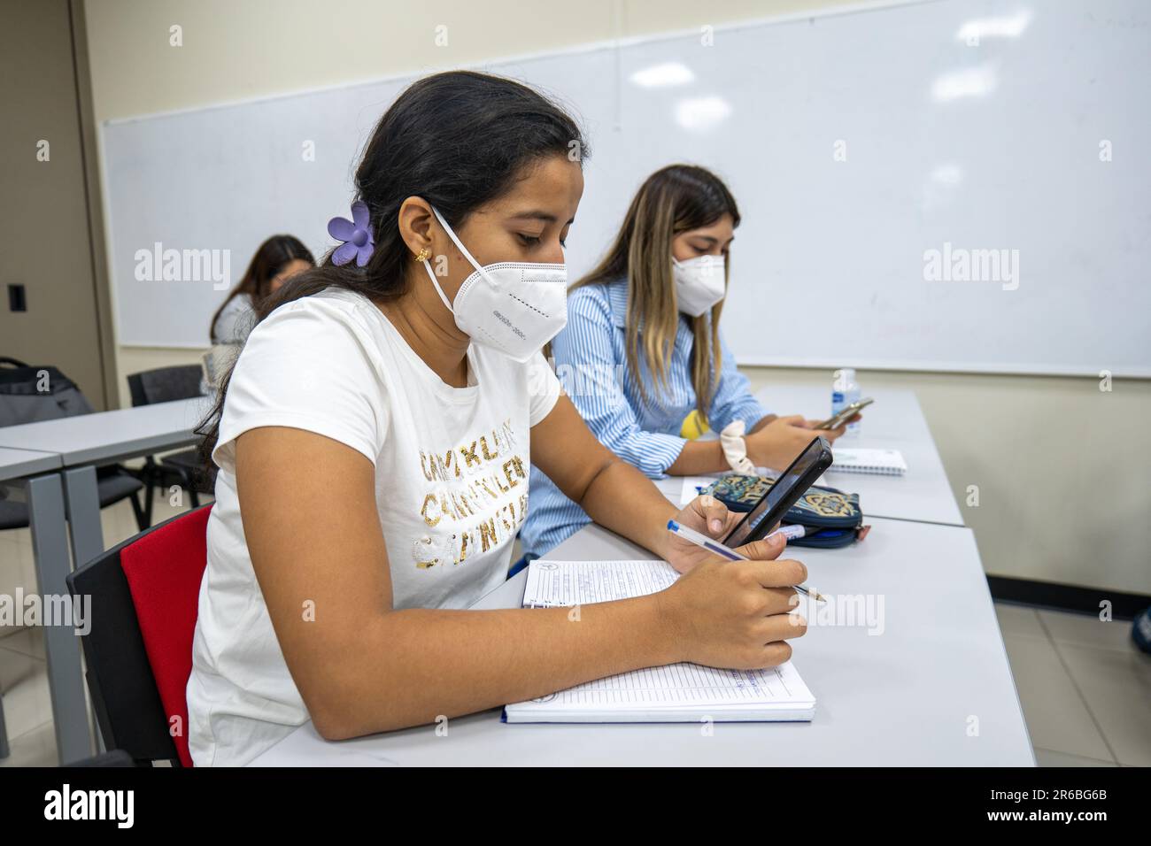 San Salvador La Libertad El Salvador 15 Octobre 2022 Jeunes Femmes Adultes Bruns Avec Le