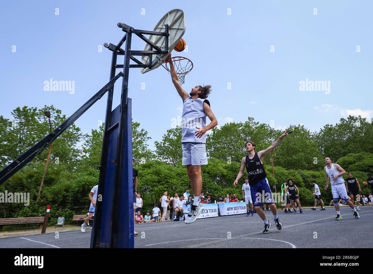 Compétition de basket-ball 3x3. Duisburg, Allemagne 08.06.2023. Jour 1 des Jeux de la Ruhr 23. Pendant quatre jours, les athlètes amateurs se disputent dans des disciplines allant du DMX au Water Polo. Credit: News NRW / Alamy Live News Banque D'Images