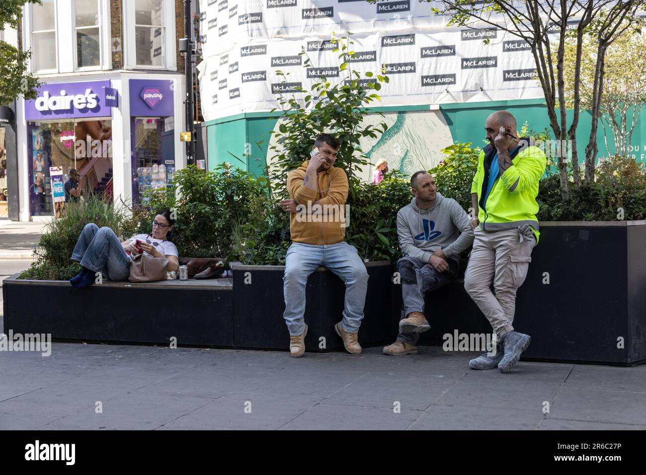 West End de Londres par une chaude journée d'été pendant une mini-canicule en juin 2023, Londres, Angleterre, Royaume-Uni Banque D'Images