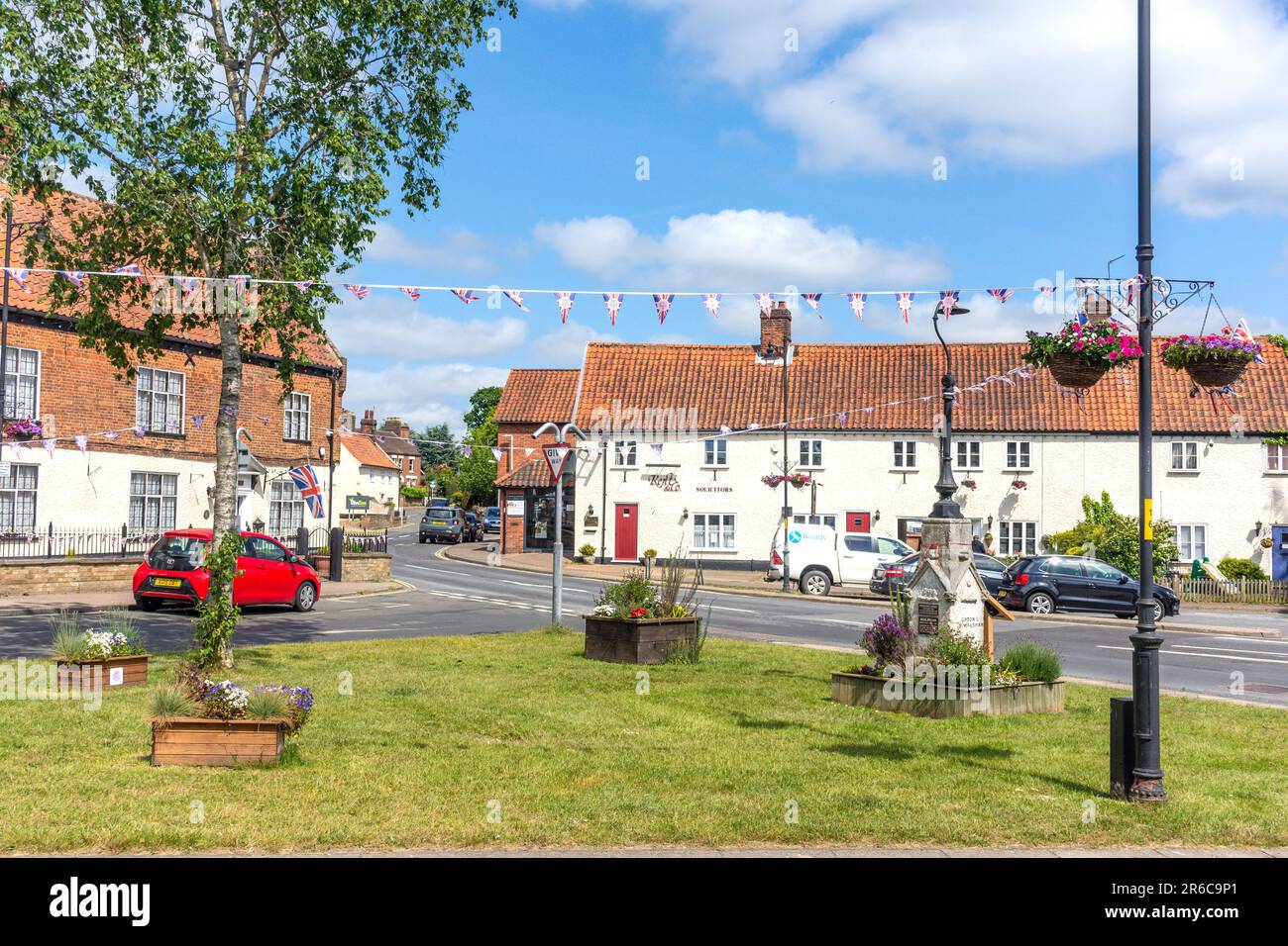 The Street, Acle, Norfolk, Angleterre, Royaume-Uni Banque D'Images