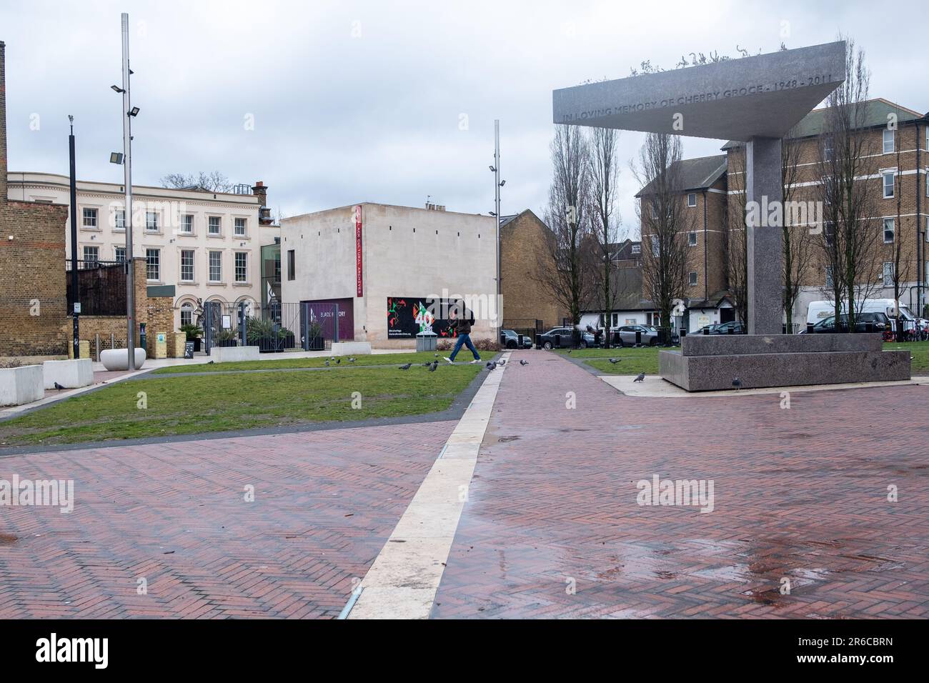 Brixton, Londres- Mars 2023: Centre des Archives culturelles noires à Windrush Square Banque D'Images
