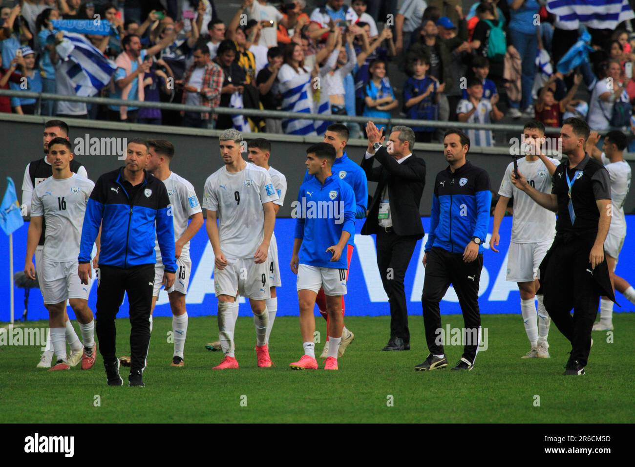 La Plata, Argentine. 08th juin 2023. Dor David Turgeman et les joueurs d'Israël déplorent la défaite de l'équipe après le match entre l'Uruguay et Israël pour la demi-finale coupe du monde de la FIFA U-20 Argentine 2023, au stade Ciudad de la Plata, à la Plata, Argentine sur 08 juin. Photo: Piscine Pelaez Burga/DiaEsportivo/DiaEsportivo/Alay Live News crédit: DiaEsportivo/Alay Live News Banque D'Images