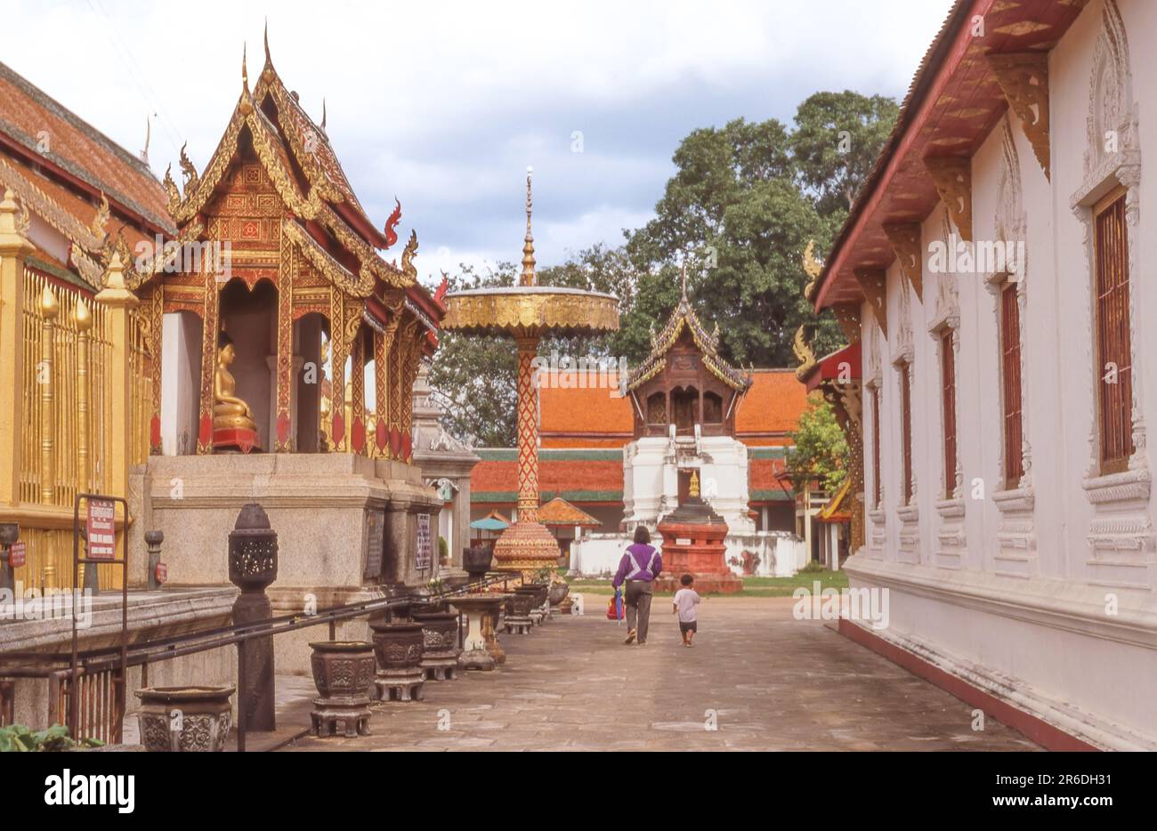 Wat Phra que Lampang Luang à Lampang est l'un des temples bouddhistes les plus importants et attrayants de Thaïlande. Banque D'Images