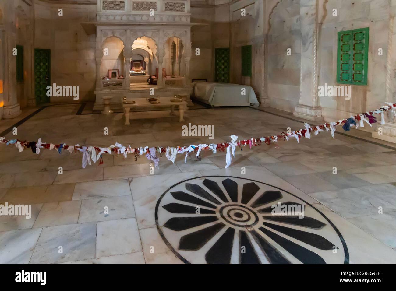Jodhpur, Rajasthan, Inde - 20th octobre 2019 : belle architecture intérieure de Jaswant Thada cenotaph en mémoire de Maharaja Jaswant Singh II Banque D'Images