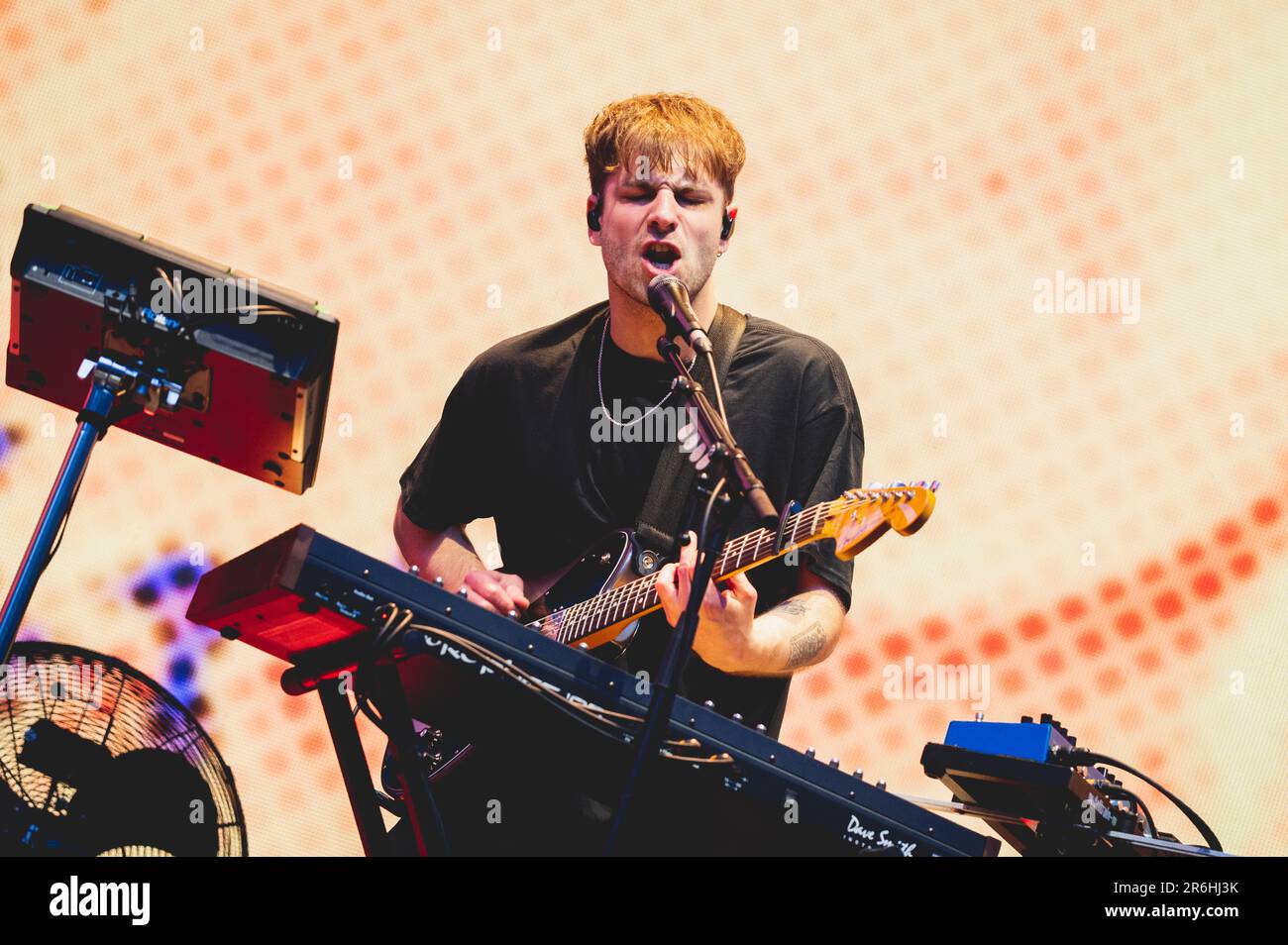 Sam fender joue Banque de photographies et d’images à haute résolution