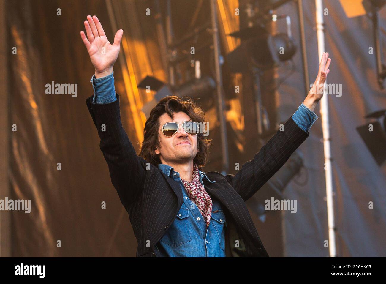 9 juin 2023 : Alex Turner, Jamie Cook, Nick O'Malley et Matt Helders des Arctic Monkeys exécutent un spectacle complet dans le parc Hillsborough, juin 2023. C'est la première de deux nuits que le groupe jouera dans le cadre de sa tournée d'été 2023 au Royaume-Uni. (Credit image: © Myles Wright/ZUMA Press Wire) USAGE ÉDITORIAL SEULEMENT! Non destiné À un usage commercial ! Banque D'Images 9 juin 2023 : Alex Turner, Jamie Cook, Nick O'Malley et Matt Helders des Arctic Monkeys exécutent un spectacle complet dans le parc Hillsborough, juin 2023. C'est la première de deux nuits que le groupe jouera dans le cadre de sa tournée d'été 2023 au Royaume-Uni. (Credit image: © Myles Wright/ZUMA Press Wire) USAGE ÉDITORIAL SEULEMENT! Non destiné À un usage commercial ! Banque D'Images