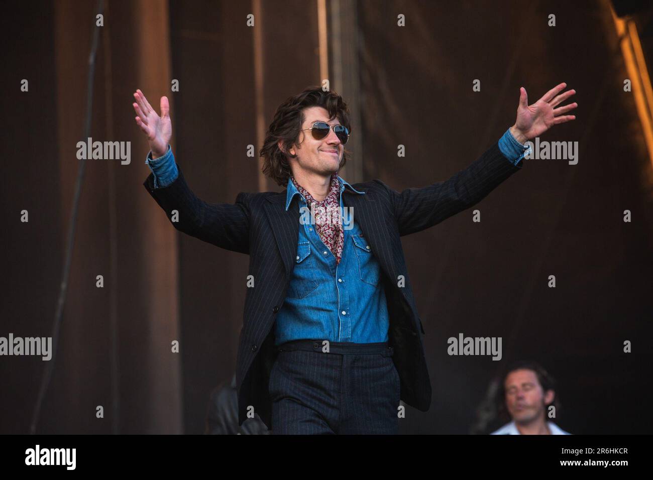 9 juin 2023 : Alex Turner, Jamie Cook, Nick O'Malley et Matt Helders des Arctic Monkeys exécutent un spectacle complet dans le parc Hillsborough, juin 2023. C'est la première de deux nuits que le groupe jouera dans le cadre de sa tournée d'été 2023 au Royaume-Uni. (Credit image: © Myles Wright/ZUMA Press Wire) USAGE ÉDITORIAL SEULEMENT! Non destiné À un usage commercial ! Banque D'Images 9 juin 2023 : Alex Turner, Jamie Cook, Nick O'Malley et Matt Helders des Arctic Monkeys exécutent un spectacle complet dans le parc Hillsborough, juin 2023. C'est la première de deux nuits que le groupe jouera dans le cadre de sa tournée d'été 2023 au Royaume-Uni. (Credit image: © Myles Wright/ZUMA Press Wire) USAGE ÉDITORIAL SEULEMENT! Non destiné À un usage commercial ! Banque D'Images