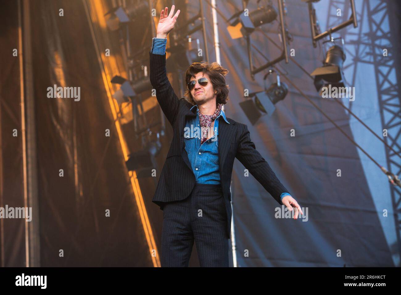 9 juin 2023 : Alex Turner, Jamie Cook, Nick O'Malley et Matt Helders des Arctic Monkeys exécutent un spectacle complet dans le parc Hillsborough, juin 2023. C'est la première de deux nuits que le groupe jouera dans le cadre de sa tournée d'été 2023 au Royaume-Uni. (Credit image: © Myles Wright/ZUMA Press Wire) USAGE ÉDITORIAL SEULEMENT! Non destiné À un usage commercial ! Banque D'Images 9 juin 2023 : Alex Turner, Jamie Cook, Nick O'Malley et Matt Helders des Arctic Monkeys exécutent un spectacle complet dans le parc Hillsborough, juin 2023. C'est la première de deux nuits que le groupe jouera dans le cadre de sa tournée d'été 2023 au Royaume-Uni. (Credit image: © Myles Wright/ZUMA Press Wire) USAGE ÉDITORIAL SEULEMENT! Non destiné À un usage commercial ! Banque D'Images