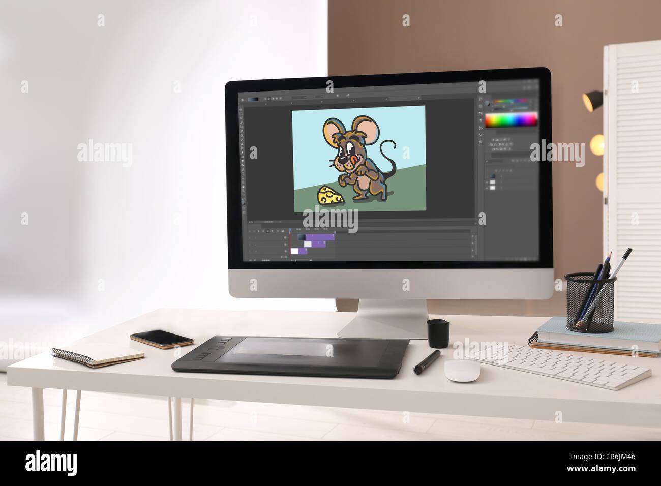 Le lieu de travail d'Animator. Ordinateur moderne avec illustration à l'écran Banque D'Images