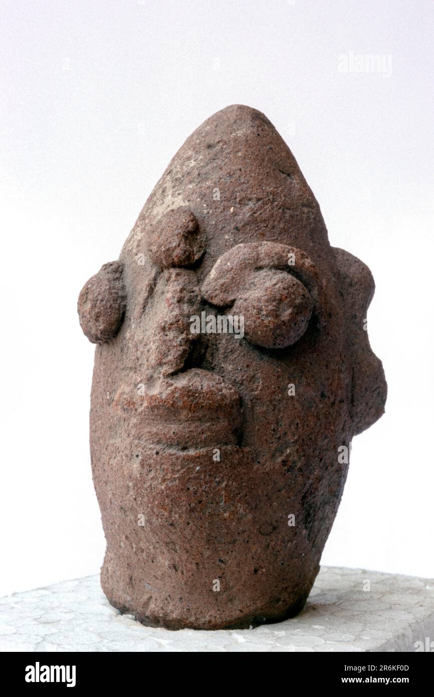 Figurine en terre cuite, folk, 7th Century A. D récoltée à Muttom près