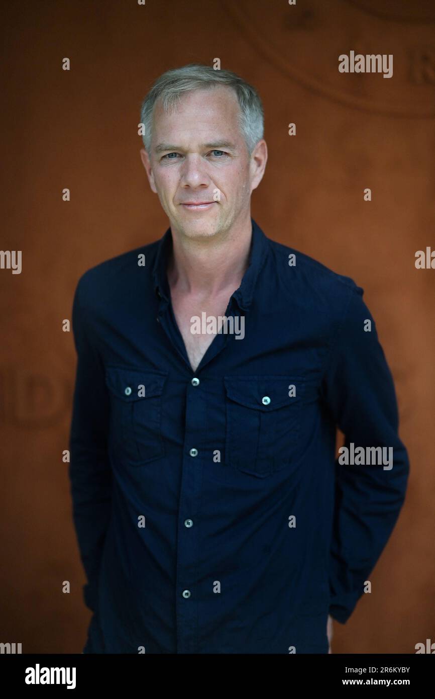 Julien Arnaud participe à l'Open de France 2023 à Roland Garros sur 09