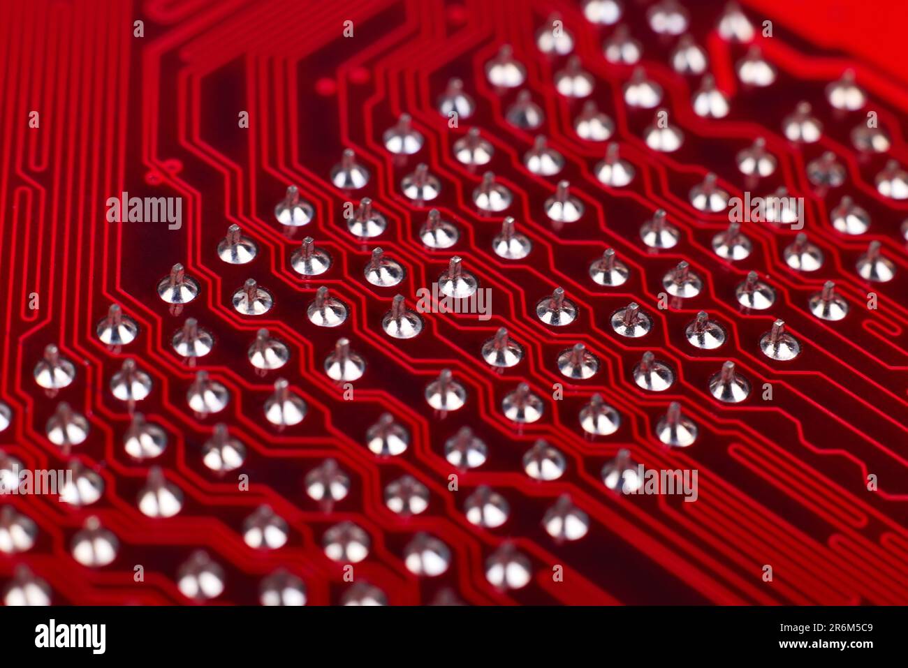 Ordinateur rouge circuit électronique, Close up Banque D'Images