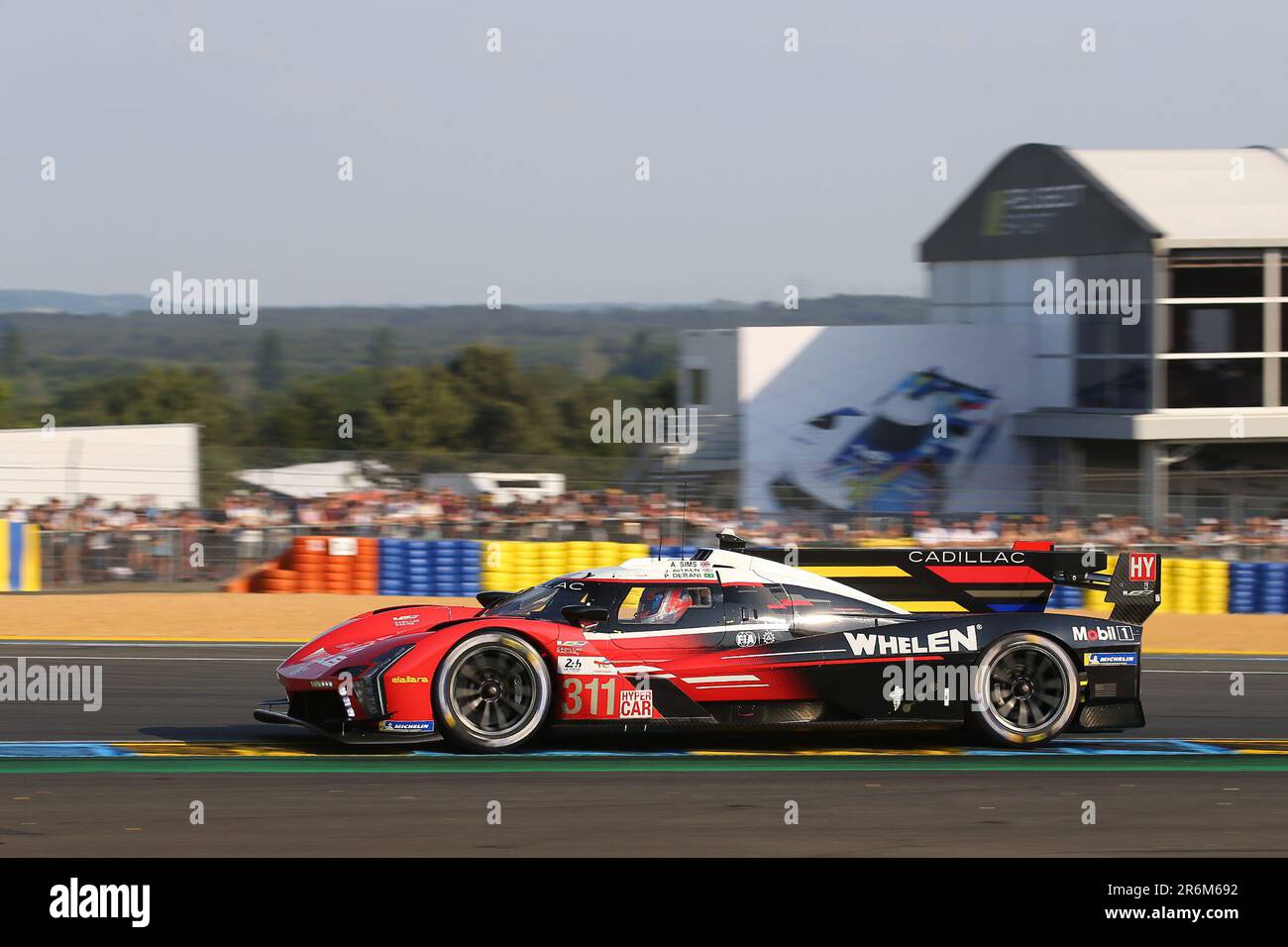 Le Mans, France. 10th juin 2023. # 311, le Mans, France, Raceday 10.of JUNE 2023: Luis Felipe Derani, Alexander Sims, Jack Aitken, Team action Express Racing, Cadillac V-Series R. car, HYPERCAR Class, lors de la séance d'entraînement du 24H du Mans sur 10 juin . Le Team action Express Racing courses dans la classe HYPERCAR dans les 24 heures de l'événement du Mans sur le circuit de la Sarthe, image payante, photo copyright © Geert FRANQUET/ATP images (FRANQUET Geert /ATP/SPP) Credit: SPP Sport Press photo. /Alamy Live News Banque D'Images