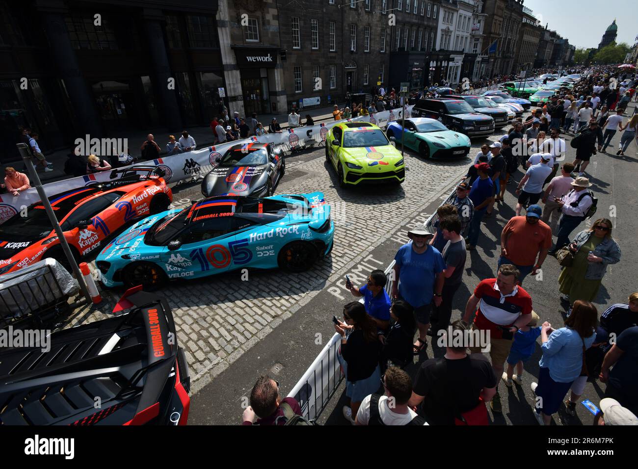 Edinburgh, Écosse, RoyaumeUni, 10 juin 2023. Des voitures hautes