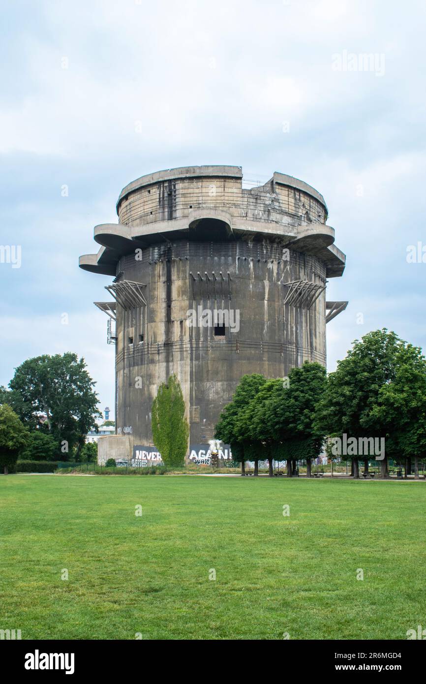 Vienne, Autriche 10 juin 2023 : tours flak : structures antiaériennes massives construites entre 1942-1945 à Berlin 3, Hambourg 2 et Vienne 3. Exploité par Banque D'Images
