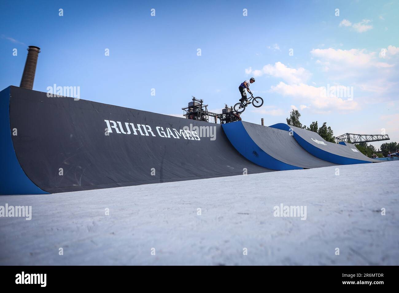 Duisburg, Allemagne 10.06.2023. Qualification pour la finale du BMX Park aux Ruhr Games 23 à Duisburg. Les coureurs ont la chance de se qualifier pour les Jeux Olympiques de Paris 2024. Credit: News NRW / Alamy Live News Banque D'Images