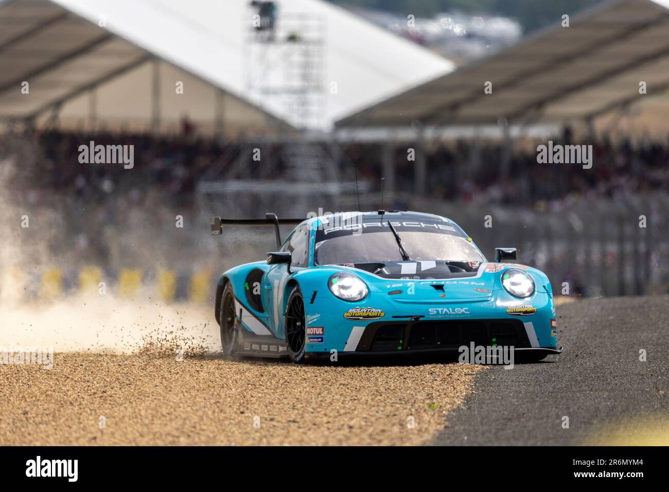 Le Mans, France. 10th juin 2023. 16 HARDWICK Ryan (etats-unis), ROBINCHON Zachary (CAN), HEYLEN Jan (bel), Proton Competition, Porsche 911 RSR - 19, action pendant les 24 heures du Mans 2023 sur le circuit des 24 heures du Mans de 10 juin à 11, 2023 au Mans, France - photo Alexandre Guillaumot/DPPI crédit: DPPI Media/Alamy Live News Banque D'Images