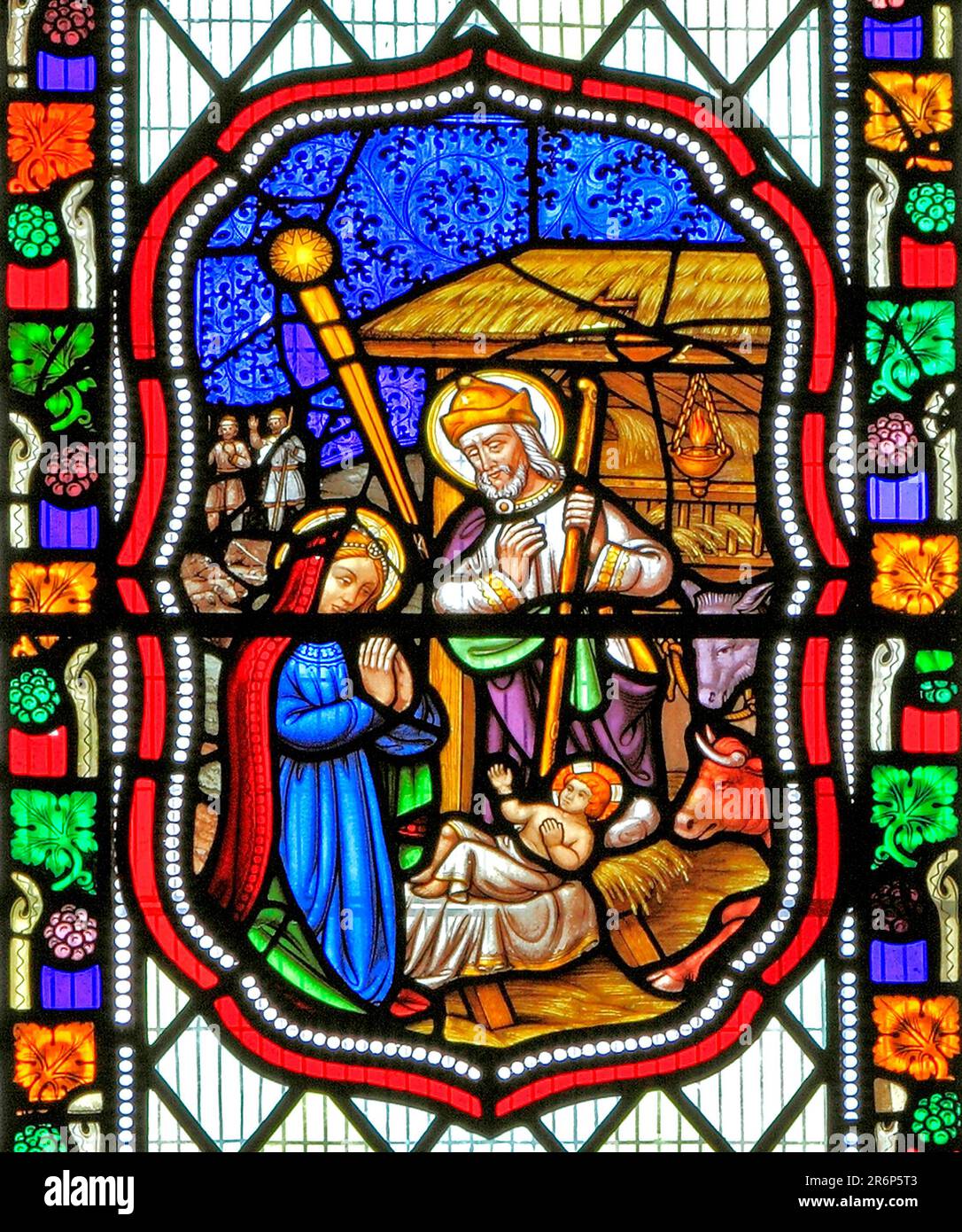 Naissance de Jésus, vitrail, 1860, la Nativité, église de Fakenham, Norfolk, Angleterre, Royaume-Uni Banque D'Images