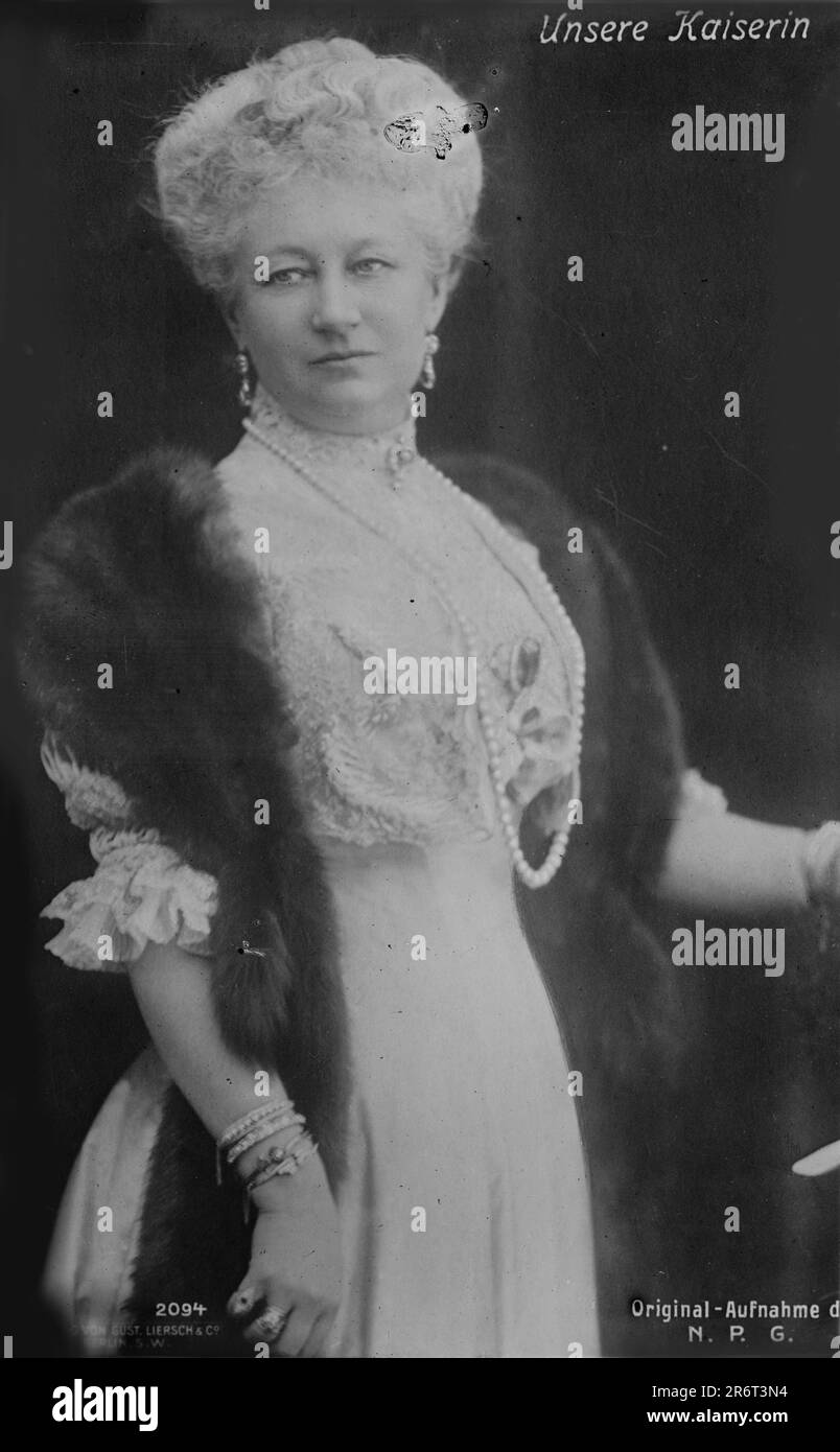 Impératrice Augusta Victoria (1858-1921). Musée : COLLECTION PRIVÉE. Auteur: ANONYME. Banque D'Images