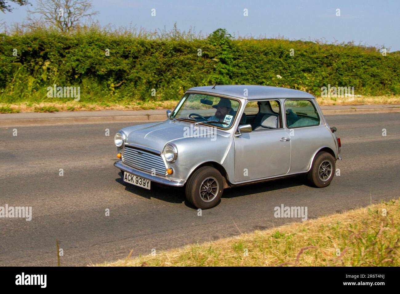 1983 80s Mini Mayfair Auto Silver Austin des années 80 ; spectacle automobile classique et de performance à la Tour Hoghton ; exposition Supercar juin 2023 Banque D'Images