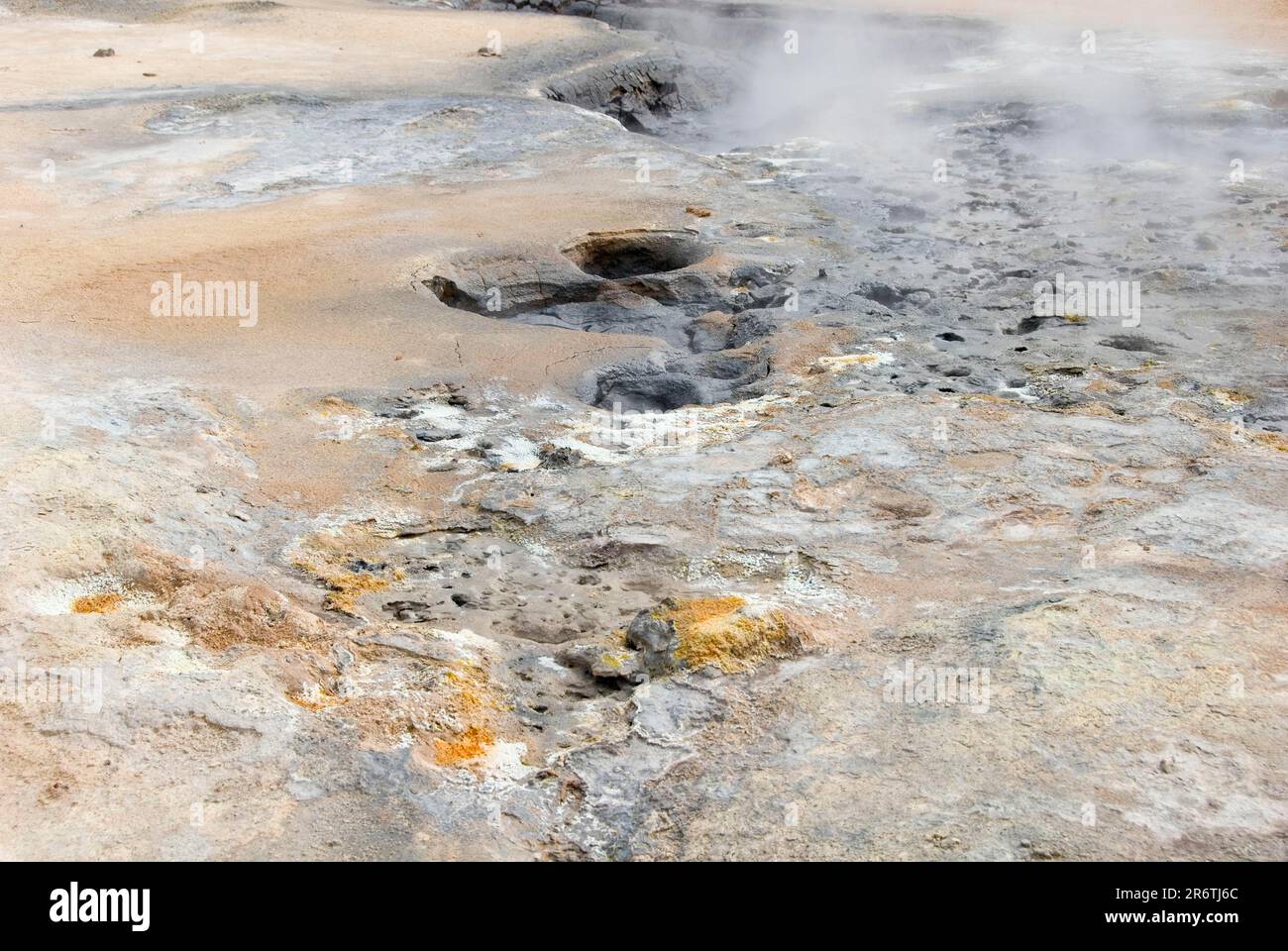 Soufre, zone à haute température, zone de Soltafaren, Solfataren, zone géothermique, Hveraroend, Namafjall, Namaskard, Islande Banque D'Images