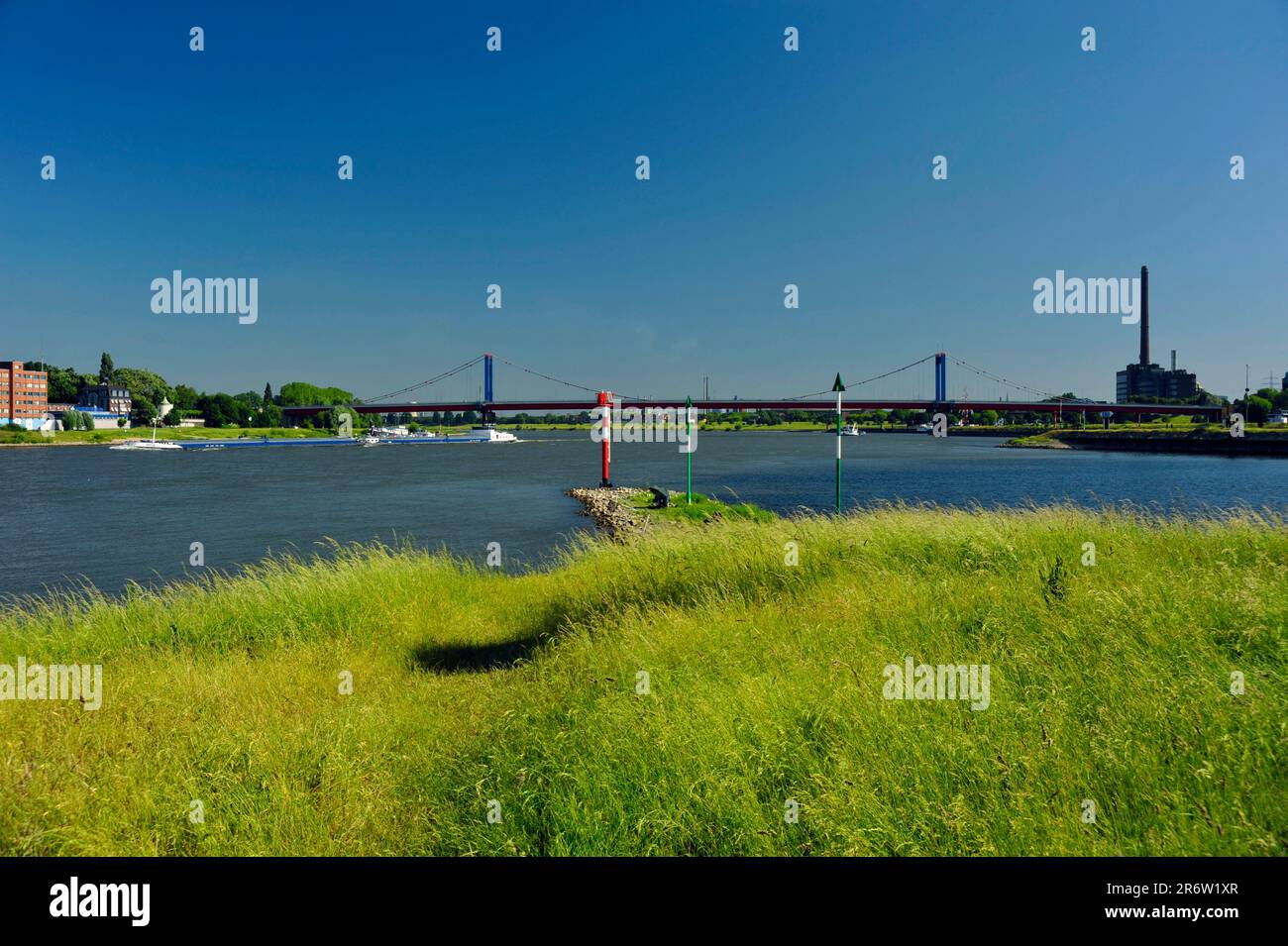 Embouchure de la Ruhr dans le Rhin, Duisburg, région de la Ruhr, Rhénanie-du-Nord-Westphalie, Allemagne, Estuaire de la Ruhr Banque D'Images