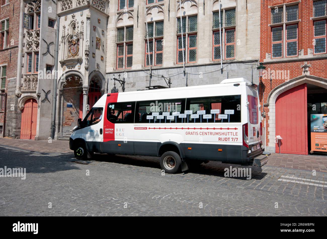 Service de navette gratuit dans le centre-ville de Bruges, Flandre, Belgique Banque D'Images