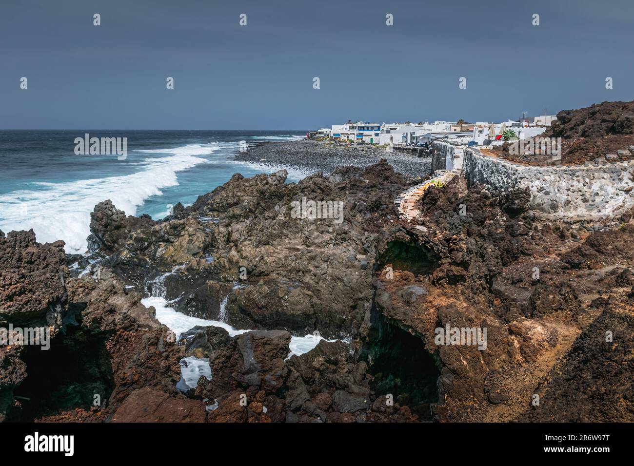 Village El Golfo près de l'océan, Lanzarote Banque D'Images