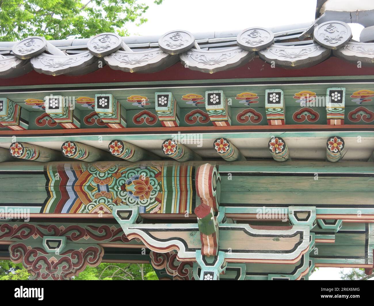 Une partie de la décoration ornementale sur les bâtiments qui composent le complexe du Temple de Bulguksa, l'un des plus importants bouddhistes Banque D'Images