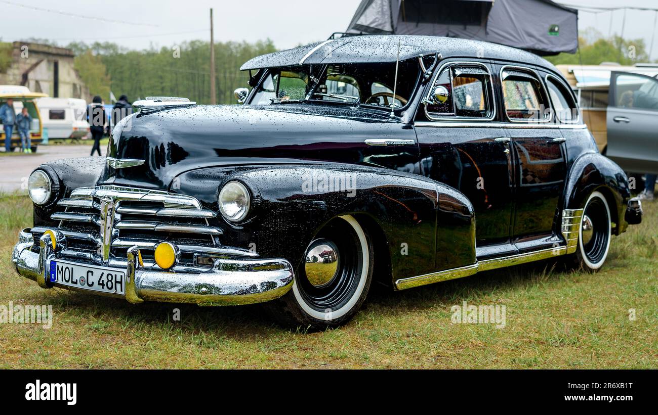 FINOWFURT, ALLEMAGNE - le 06 MAI 2023 : la voiture pleine grandeur Chevrolet Stylemaster, 1948. Fête de la course 2023. Ouverture de saison. Banque D'Images