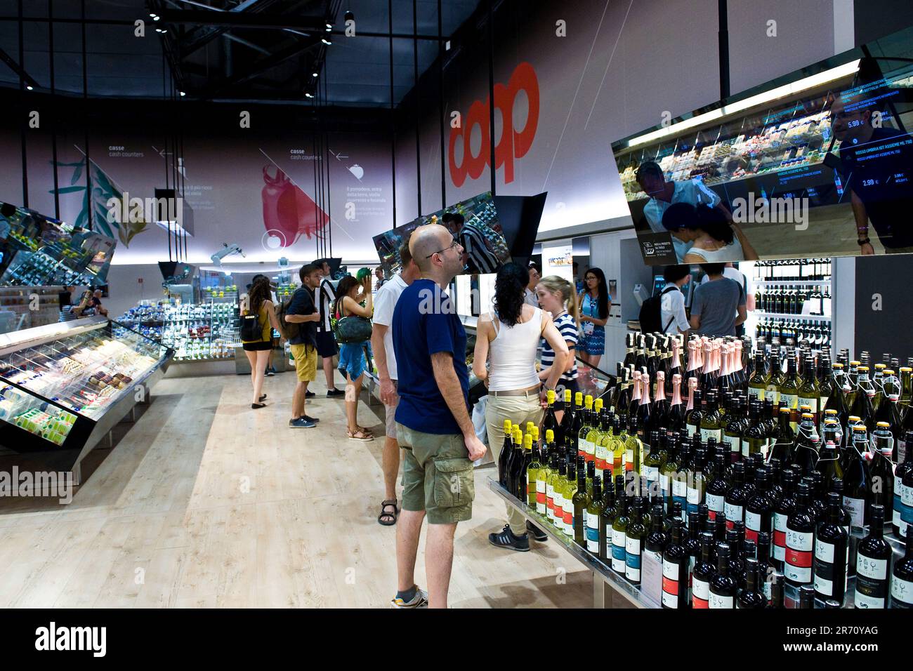 Il supermarché. futur quartier de la nourriture. coop. expo 2015. milan. italie Banque D'Images