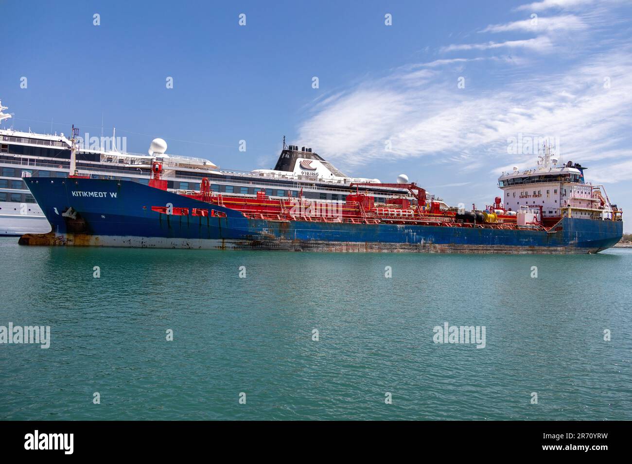 Navire KITIKMEOT W navire-citerne de produits chimiques et pétroliers entrant dans le canal Welland à Port Colborne Ontario Canada 11 mai 2023 Banque D'Images