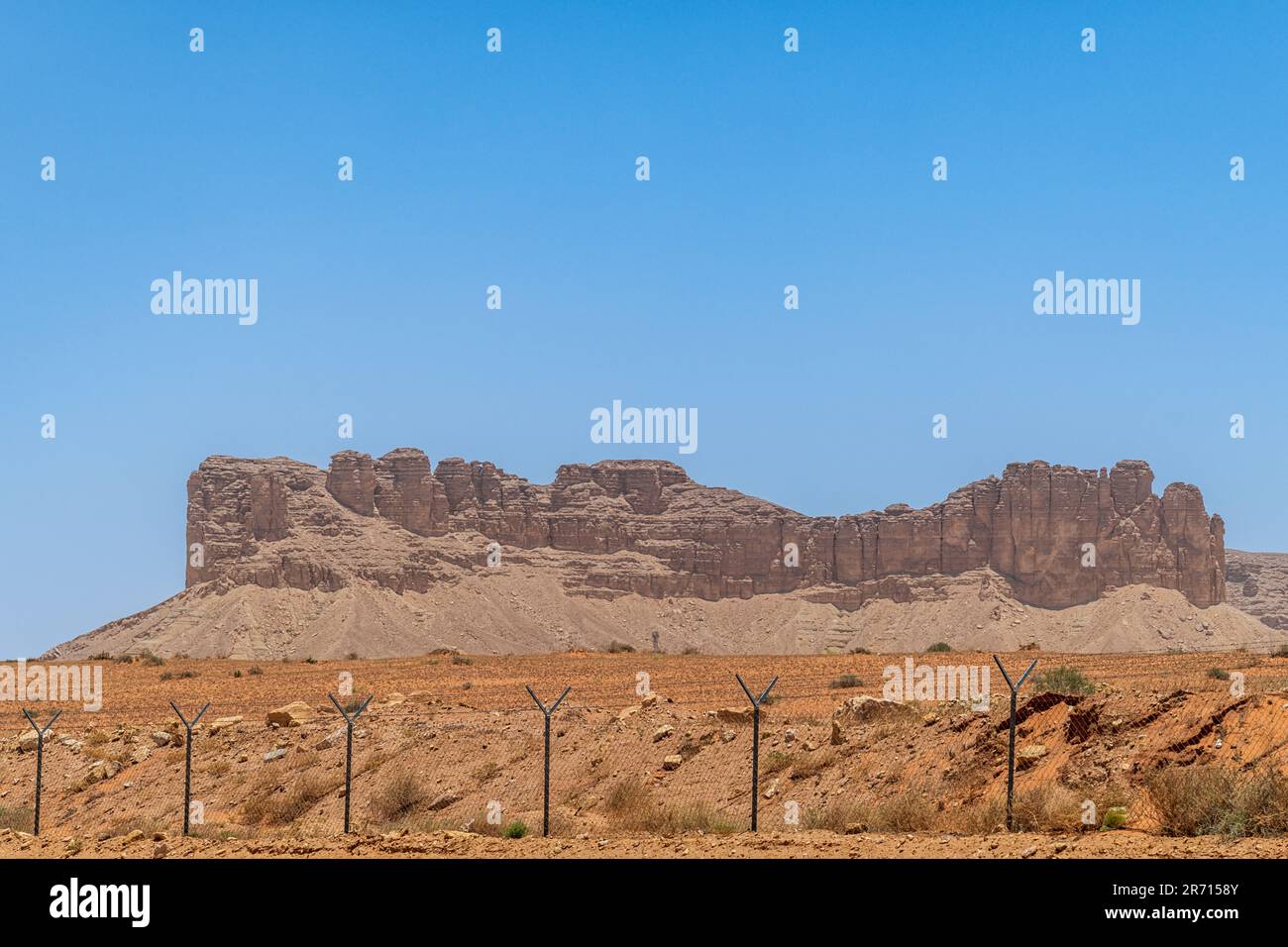 Montagne du désert - Muzahmiyah Banque D'Images